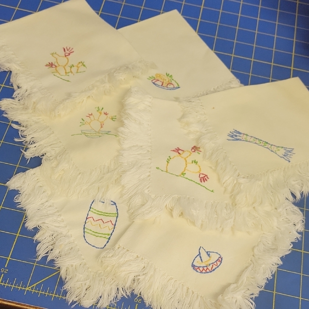 Vintage Handmade Embroidered Fringe Table Set Of 7 Napkins 11" x 13"